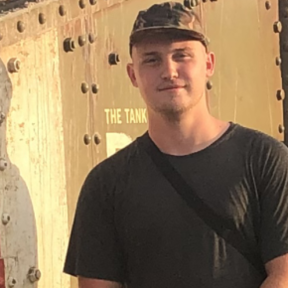 Profile picture of Ross