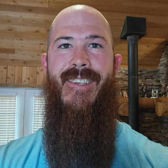 Profile picture of LooksforSaga
