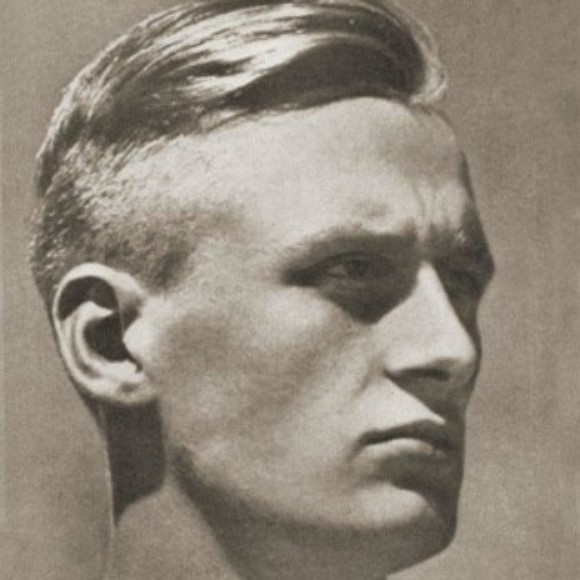 Profile picture of Iwan